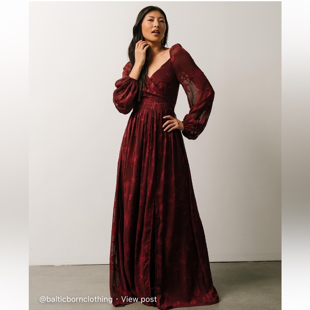 Baltic Born Odette Maxi Dress in Wine. Size Medium.